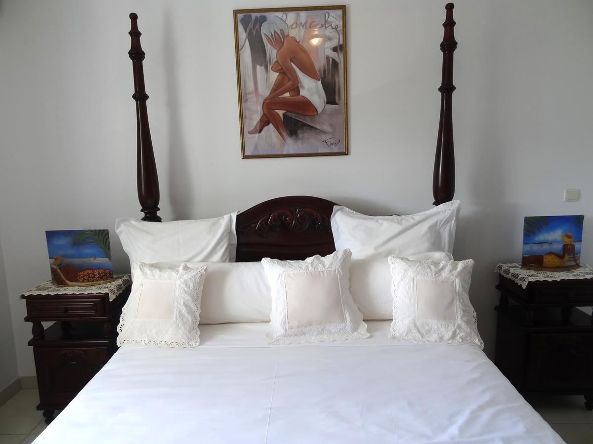 Bed & Breakfast 6 Suites Piscine Et Plage Pointe Faula Le Vauclin Esterno foto