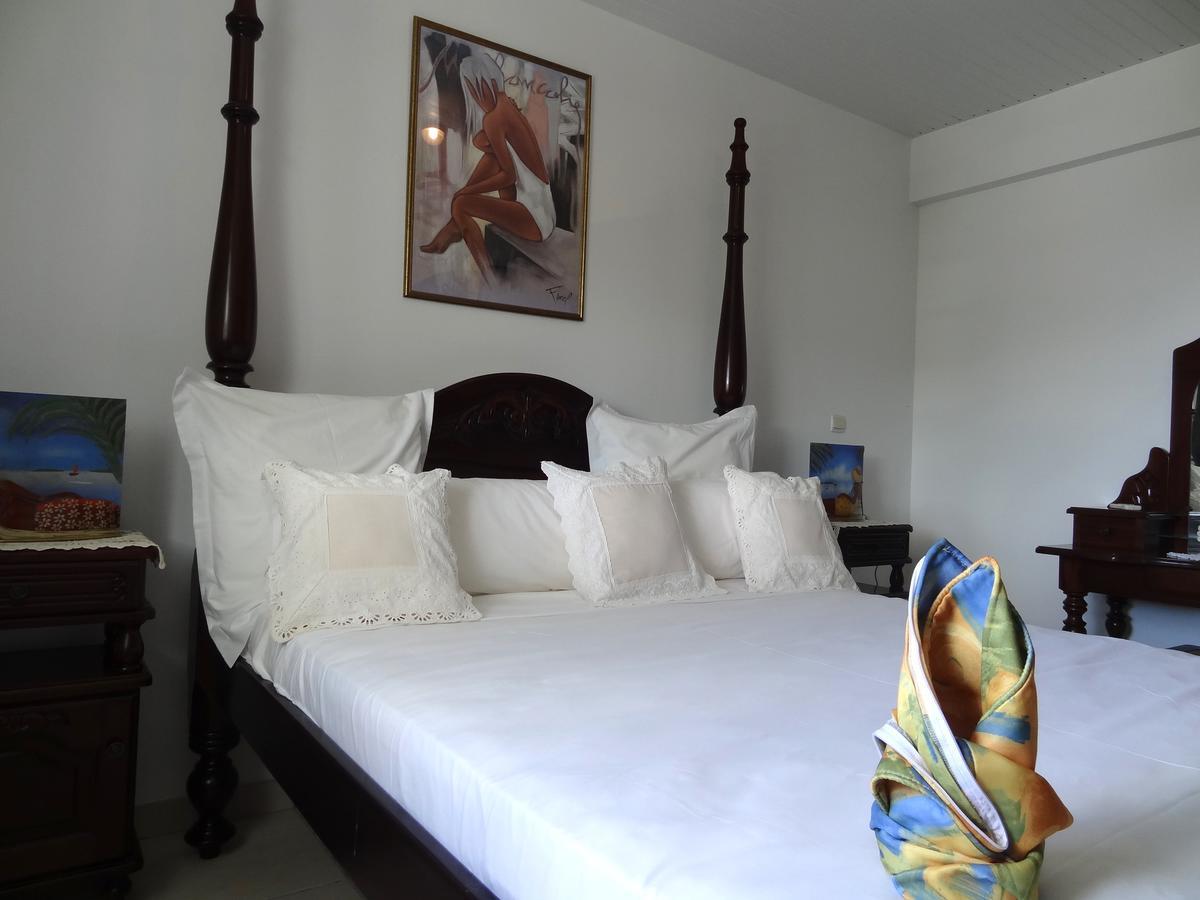 Bed & Breakfast 6 Suites Piscine Et Plage Pointe Faula Le Vauclin Esterno foto