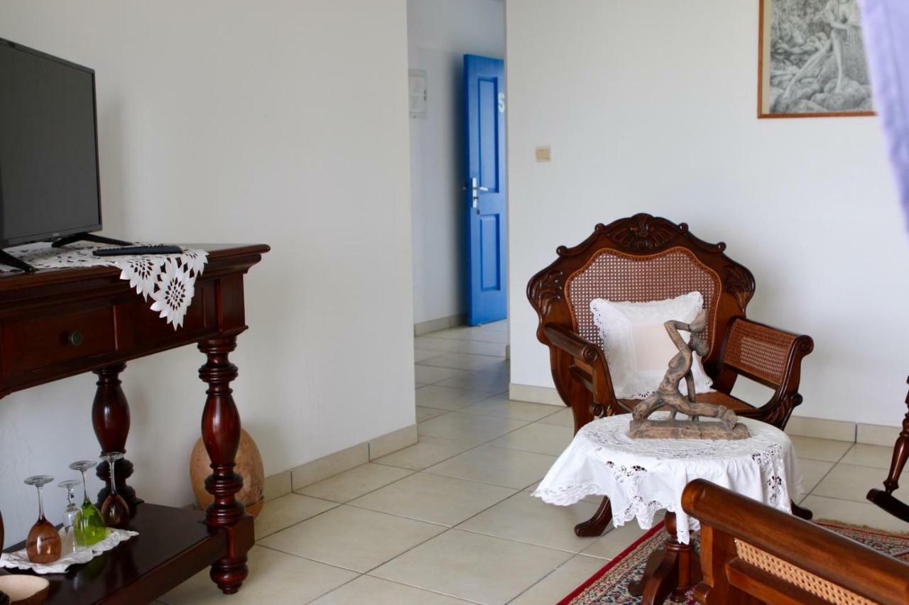 Bed & Breakfast 6 Suites Piscine Et Plage Pointe Faula Le Vauclin Esterno foto