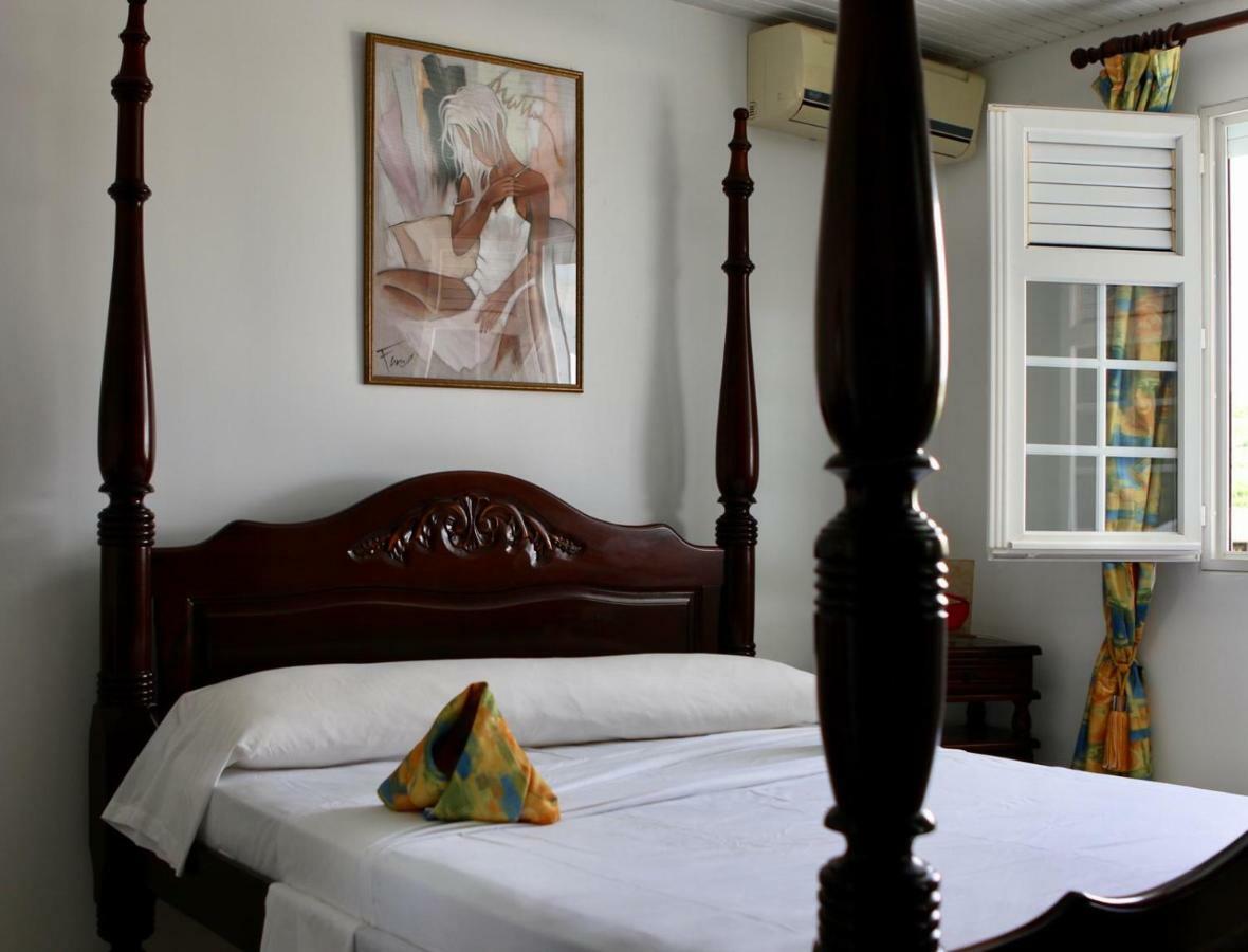 Bed & Breakfast 6 Suites Piscine Et Plage Pointe Faula Le Vauclin Esterno foto